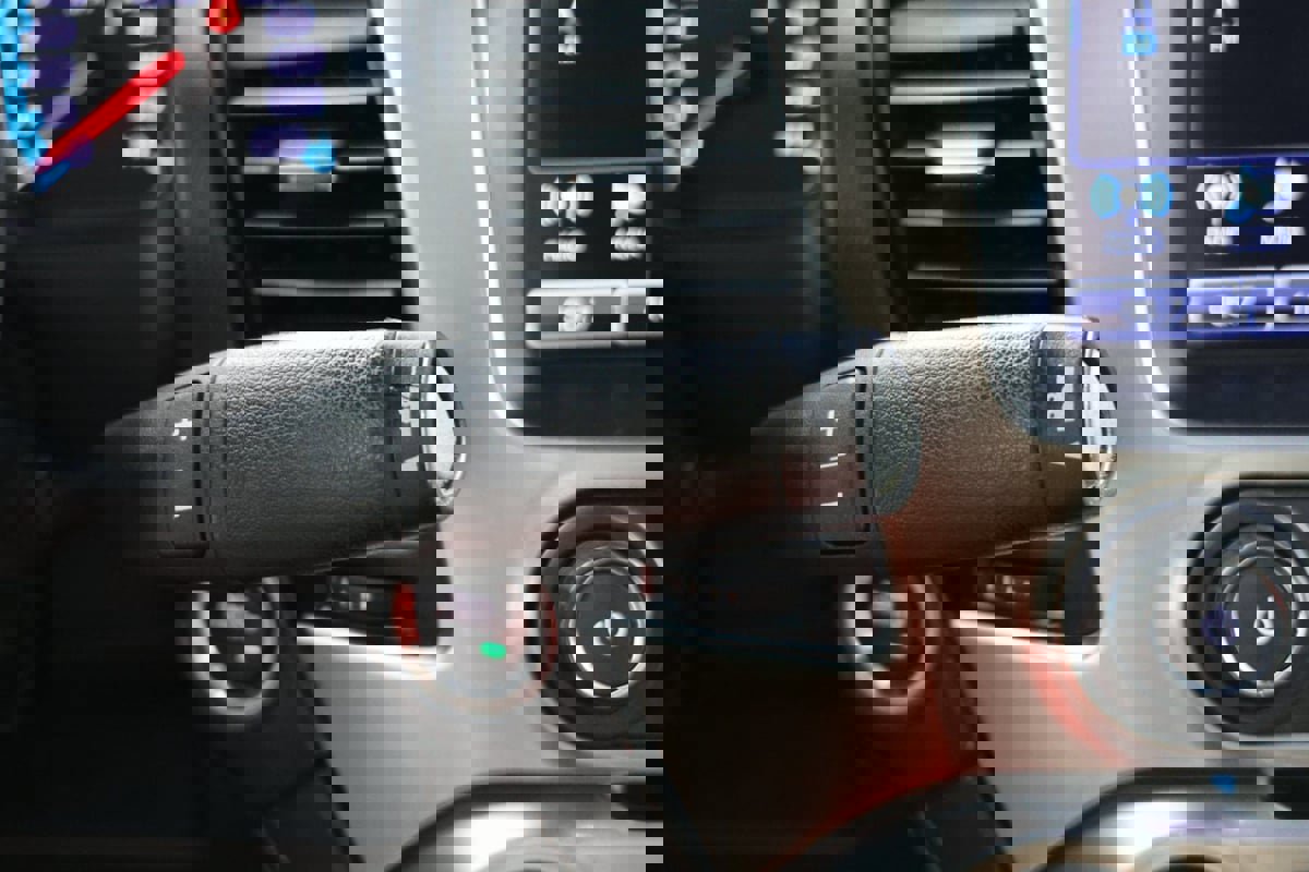 Used 2019 Chevrolet Suburban Premier image 6