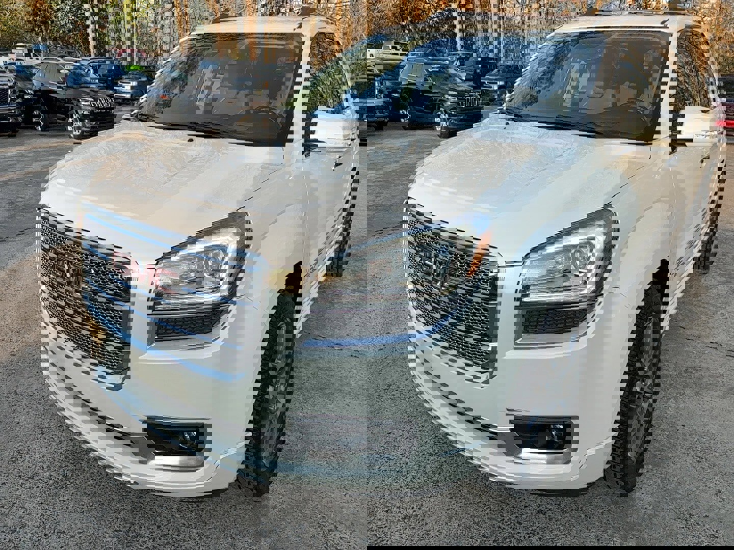 Used 2015 GMC Acadia Denali image 1