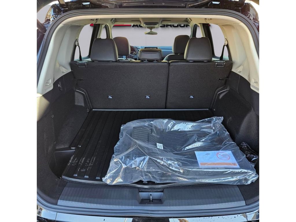 New 2026 Nissan Rogue SV AWD/4WD image 17