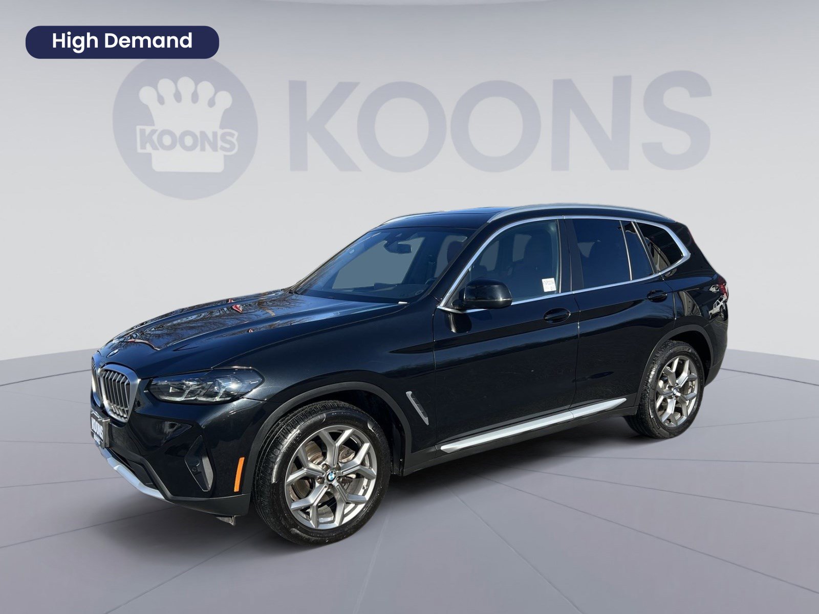 Used 2022 BMW X3 xDrive30i w/ Premium Package 2 image 1