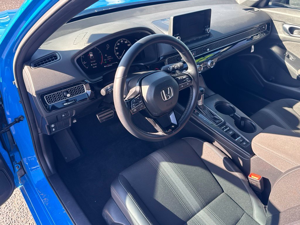 Used 2023 Honda Civic Sport image 12