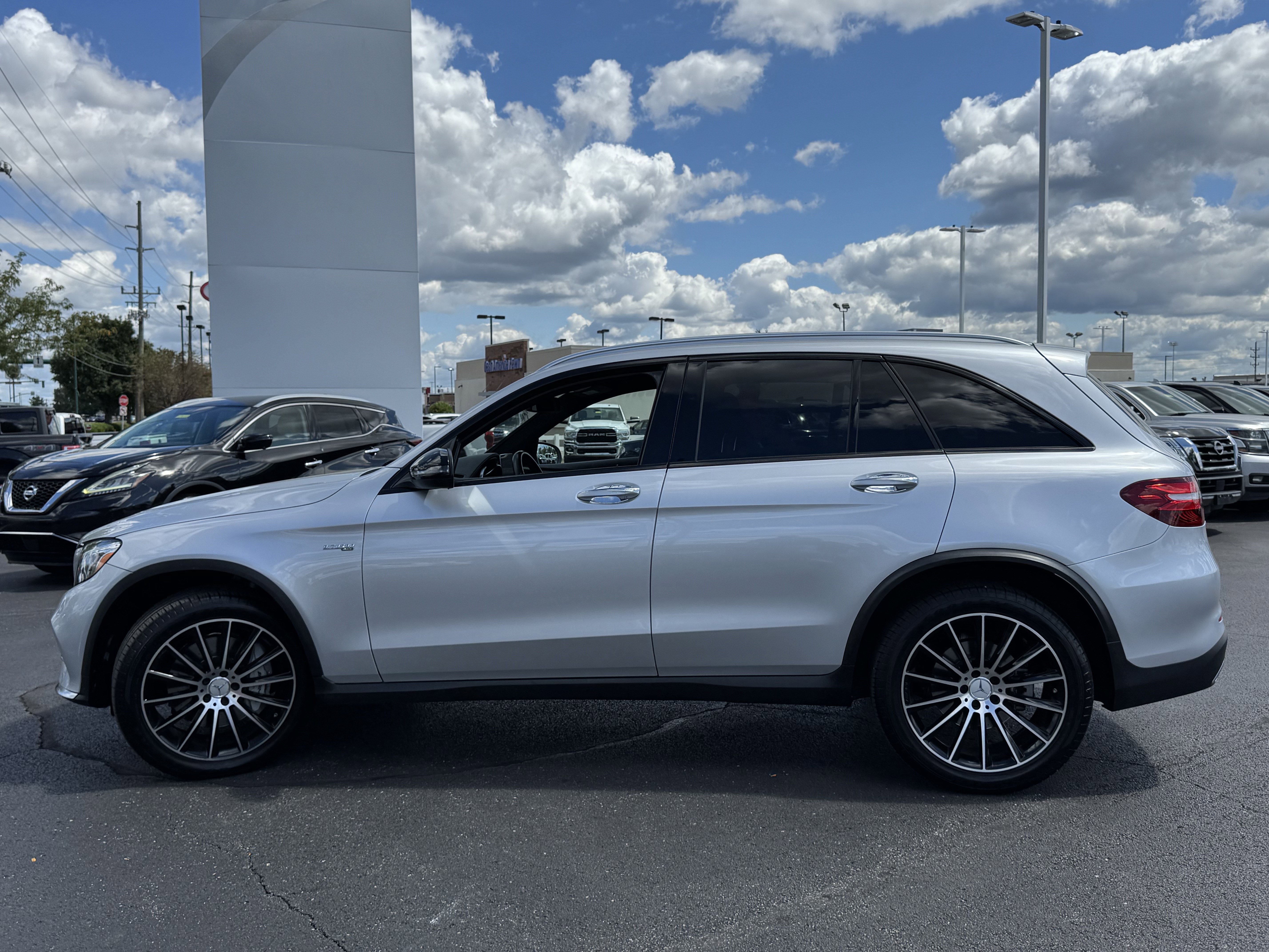 Used 2018 Mercedes-Benz GLC 43 AMG 4MATIC image 16