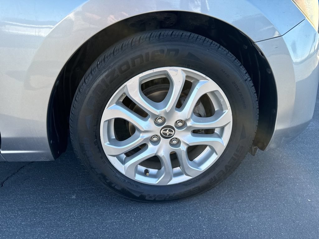 Used 2016 Scion iA FWD image 3