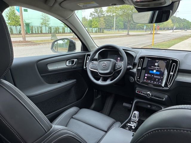 New 2026 Volvo XC40 B5 Ultra w/ Protection Package Premier AWD/4WD image 26