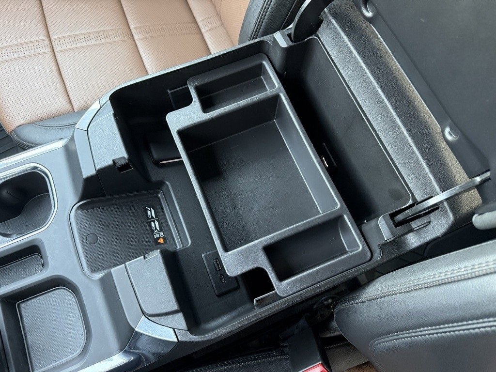 Used 2025 Chevrolet Silverado 1500 High Country w/ Technology Package image 27