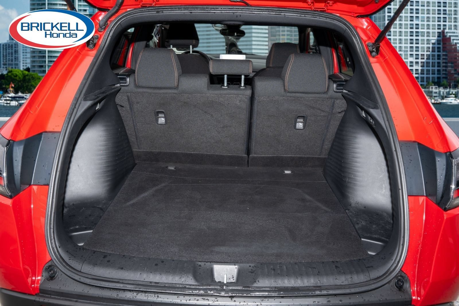 Certified 2025 Honda HR-V Sport image 10