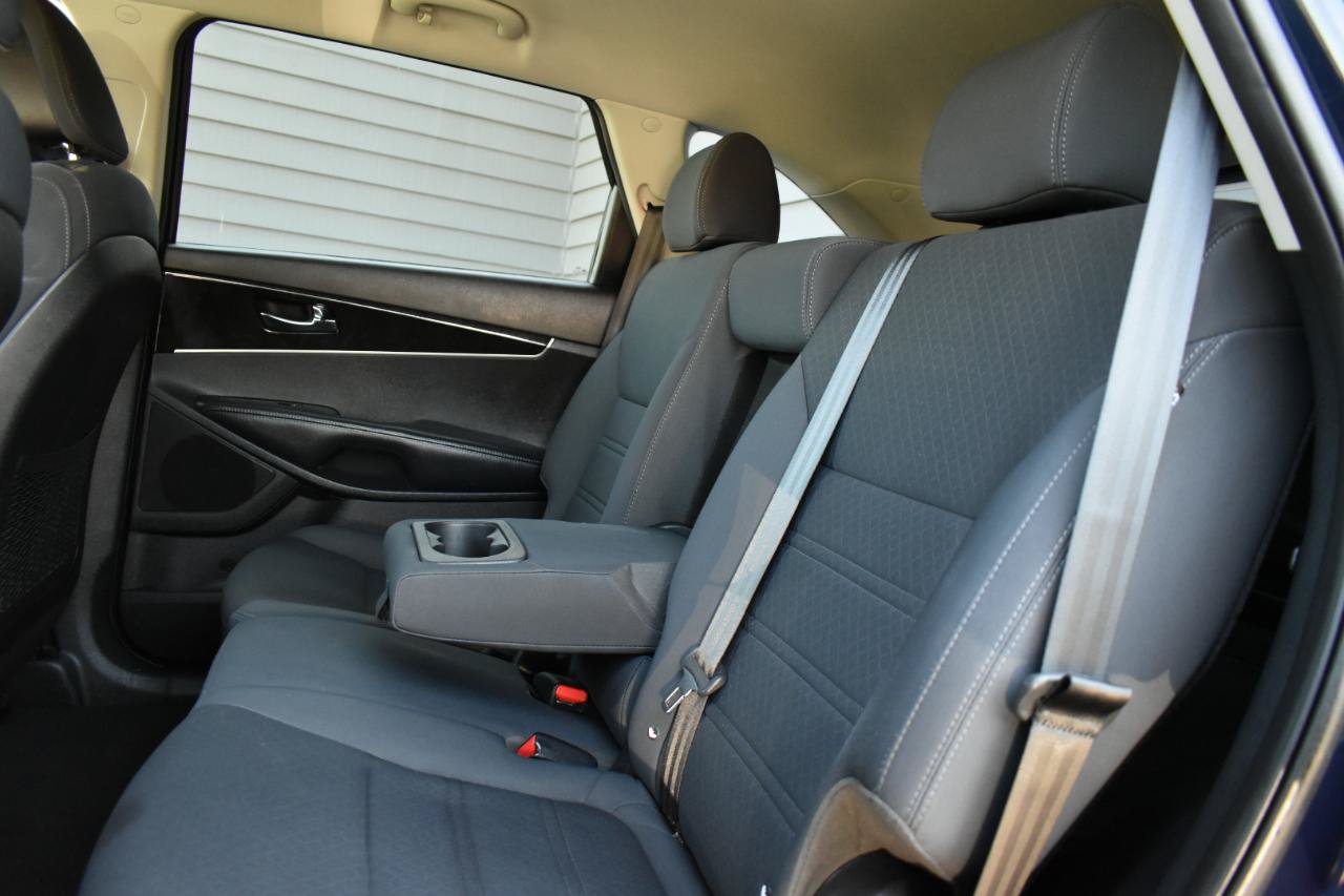 Used 2016 Kia Sorento FWD image 28
