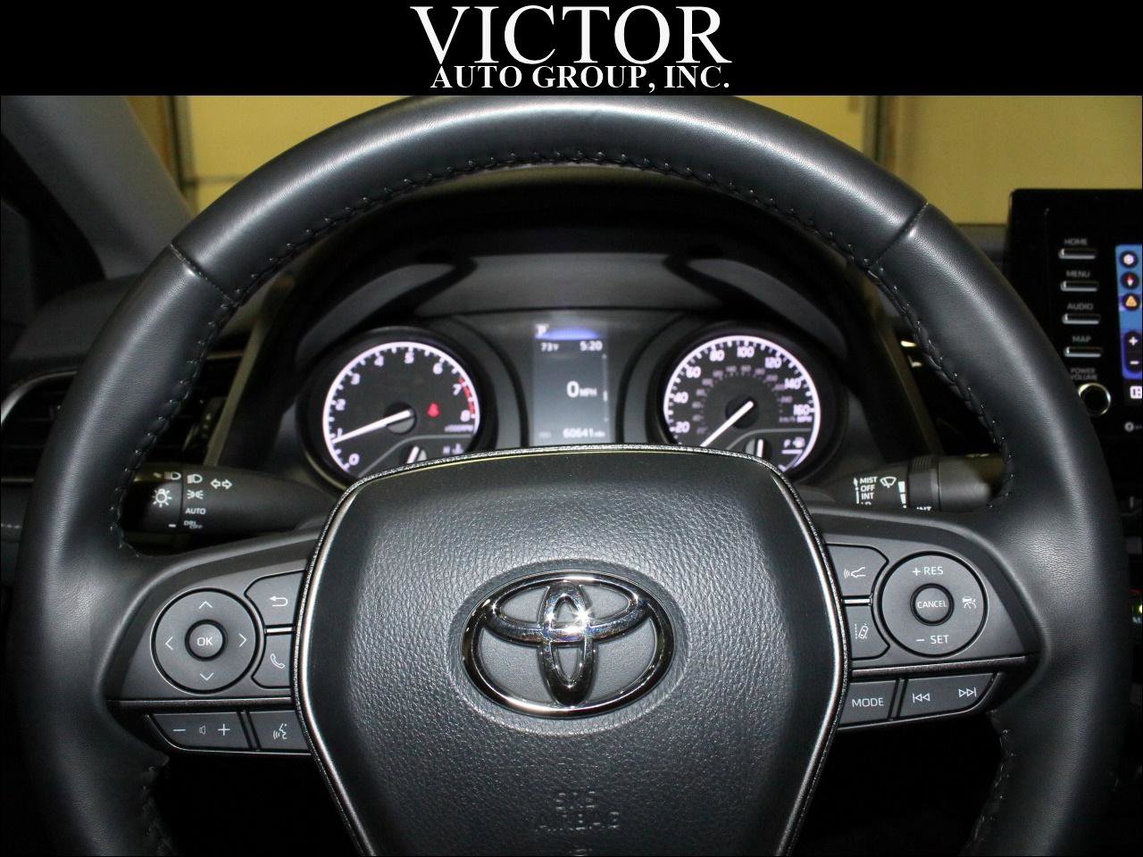 Used 2022 Toyota Camry SE FWD image 18