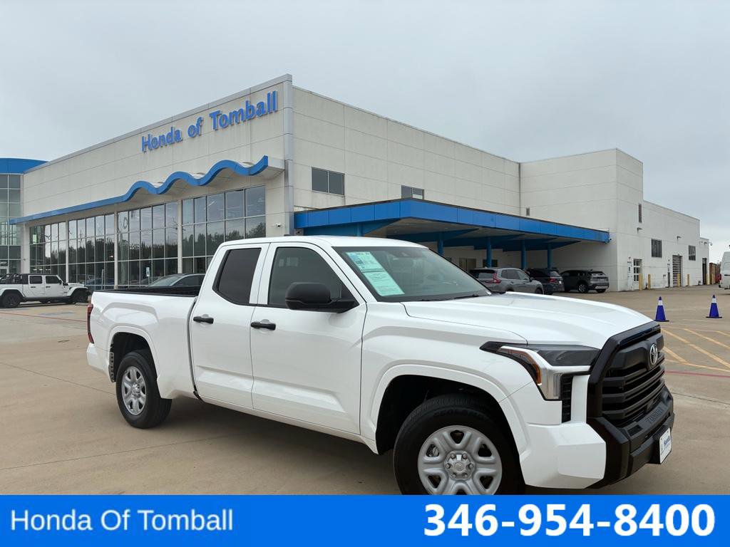 Used 2025 Toyota Tundra SR image 1