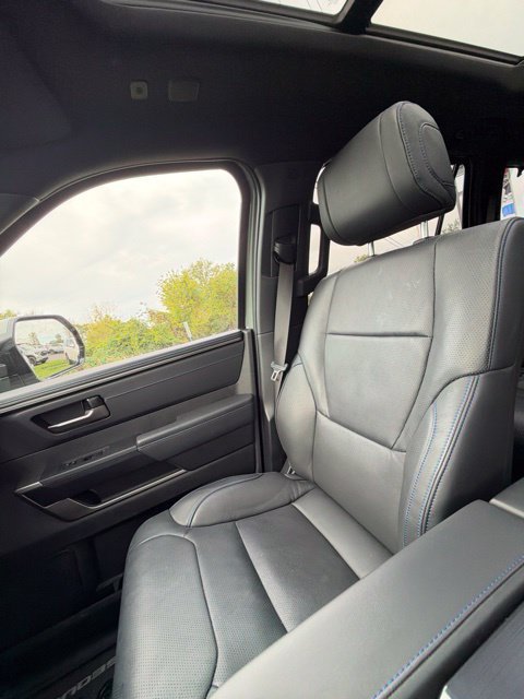 Used 2026 Toyota Sequoia Platinum AWD/4WD image 19