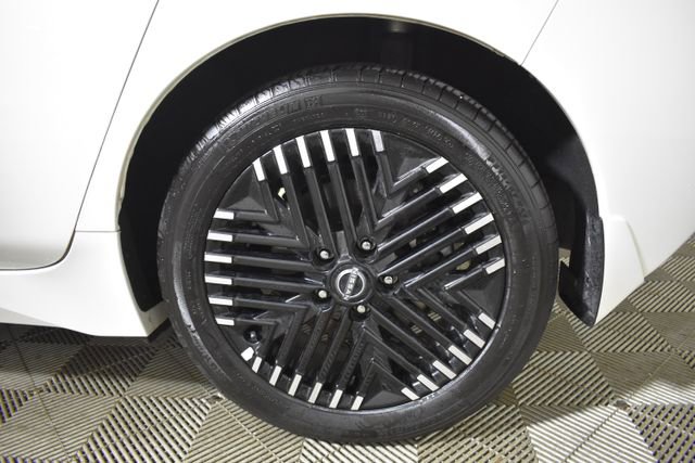 Certified 2025 Nissan Leaf SV Plus image 45