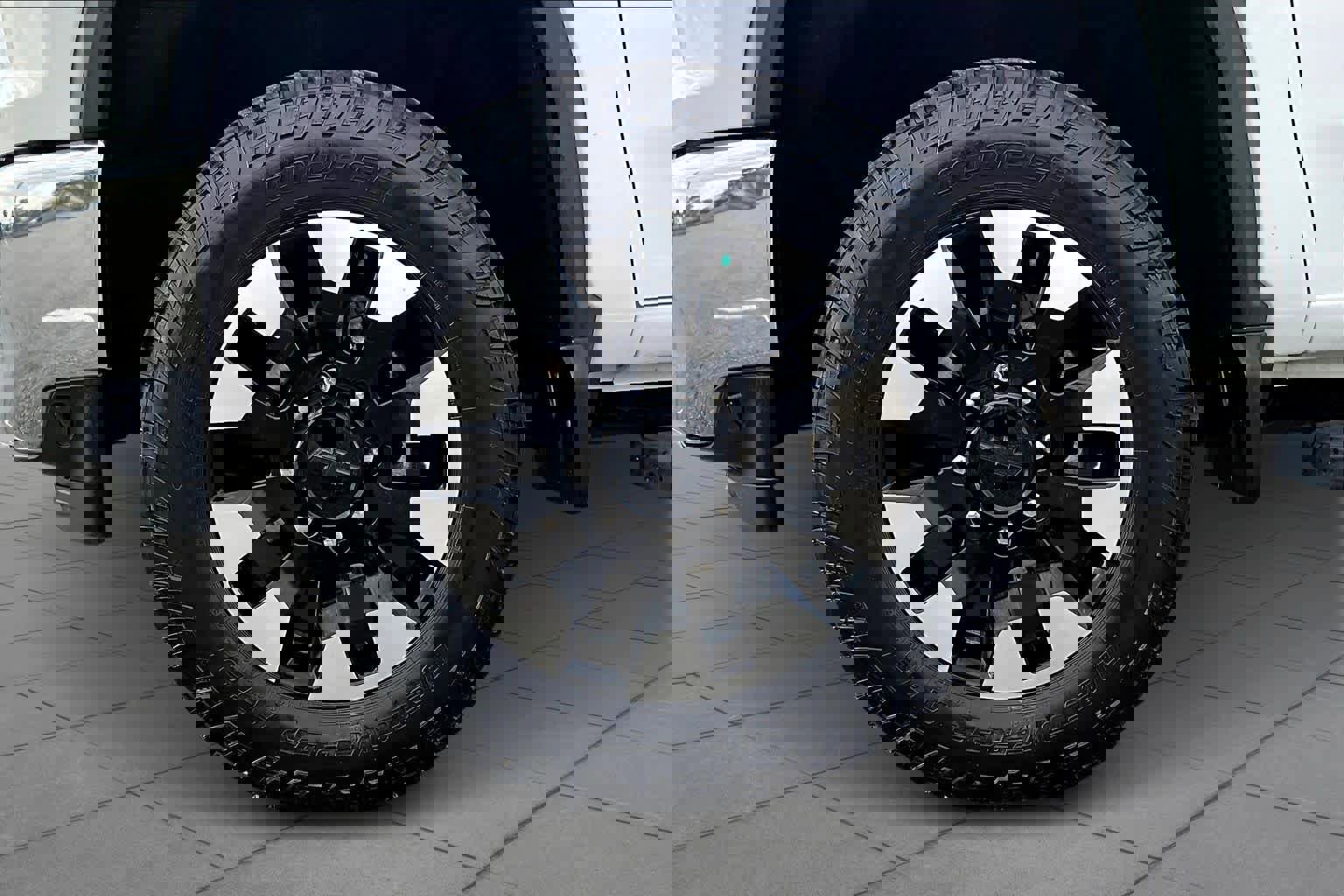 Used 2020 Chevrolet Silverado 2500 LT w/ True North Edition image 11