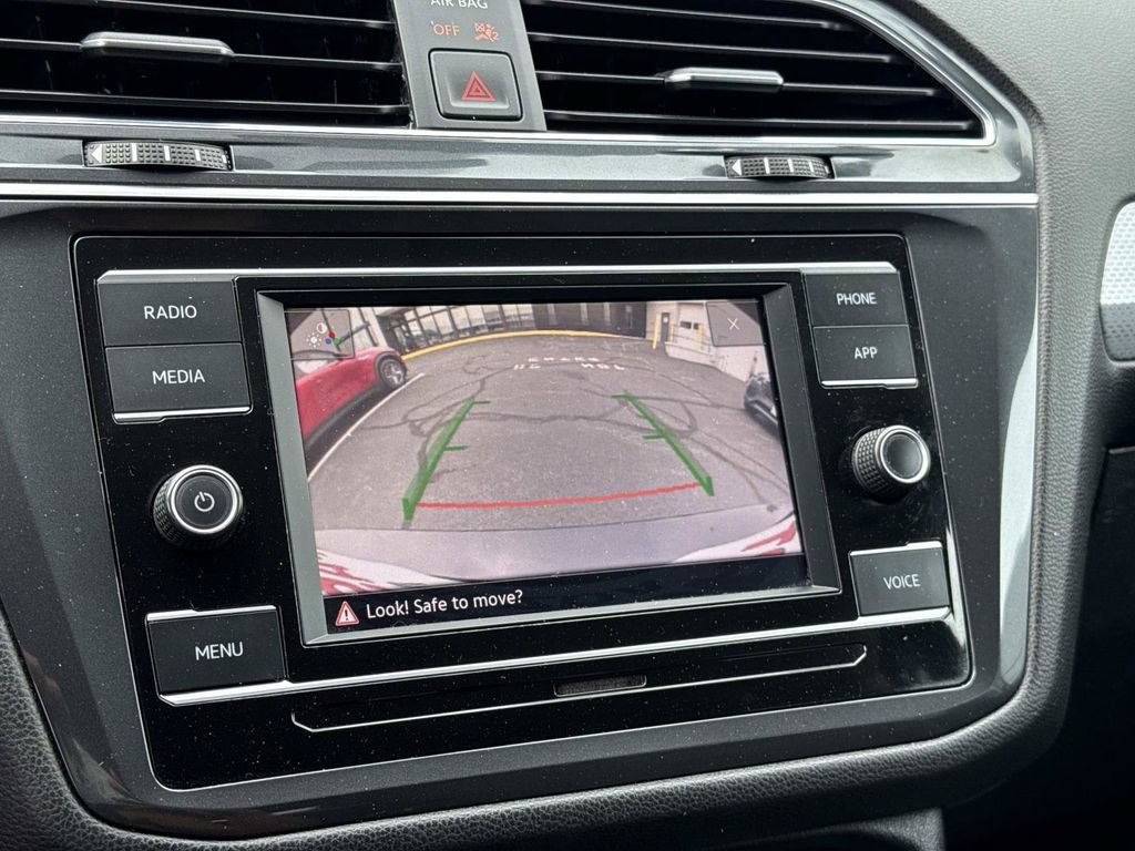 Used 2022 Volkswagen Tiguan S AWD/4WD image 12