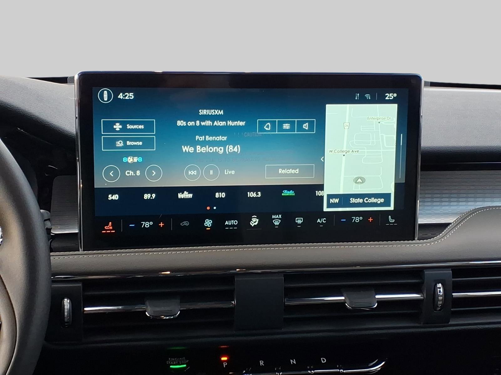 Used 2026 Lincoln Corsair Premiere image 11