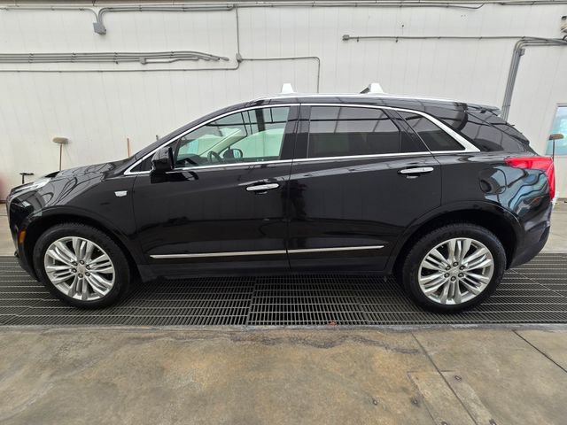 Used 2019 Cadillac XT5 Premium Luxury image 2