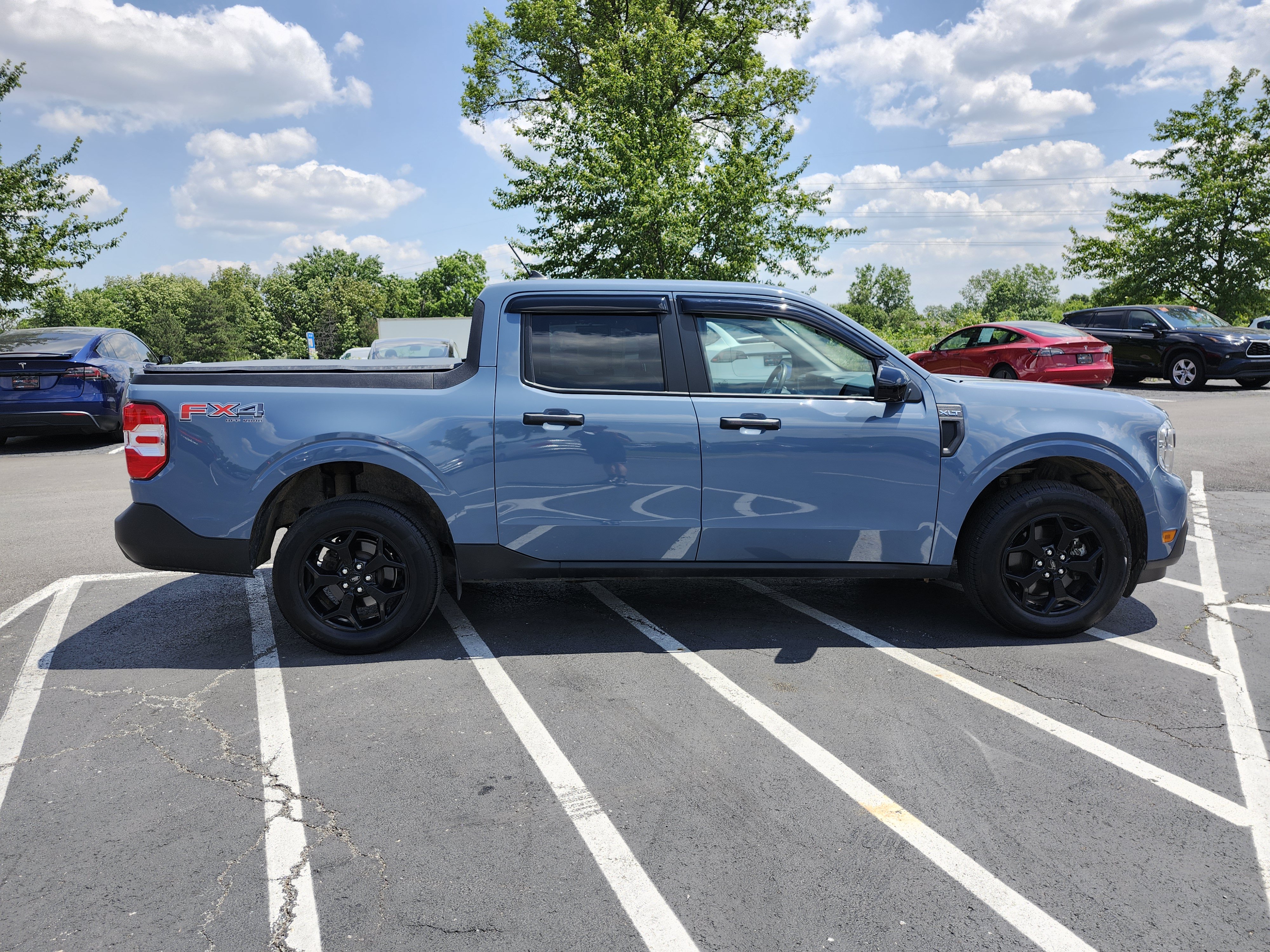 Used 2024 Ford Maverick XLT w/ XLT Luxury Package AWD/4WD image 16