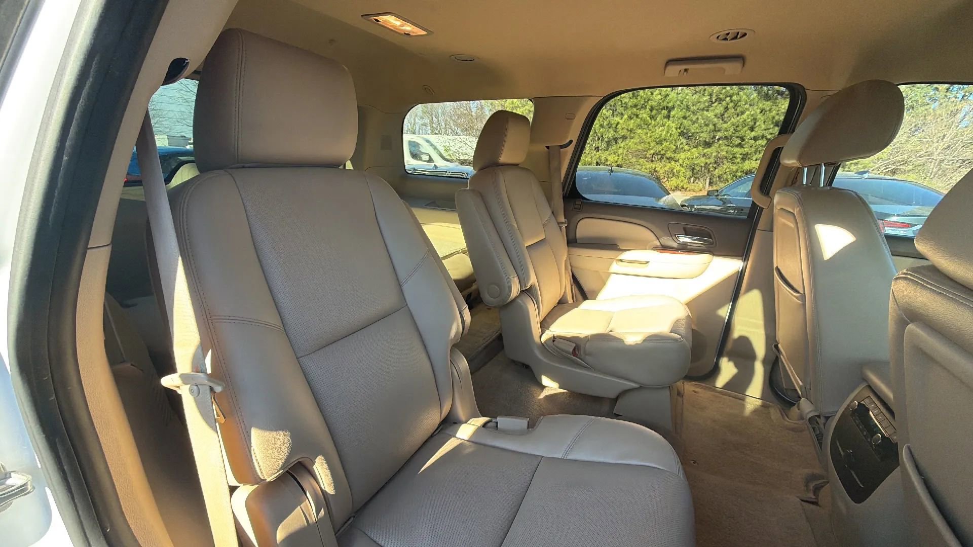 Used 2012 Chevrolet Tahoe LTZ image 20