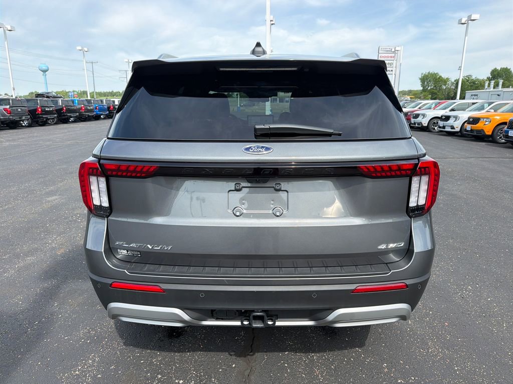 Used 2026 Ford Explorer Platinum w/ LUX Leather Package AWD/4WD image 4
