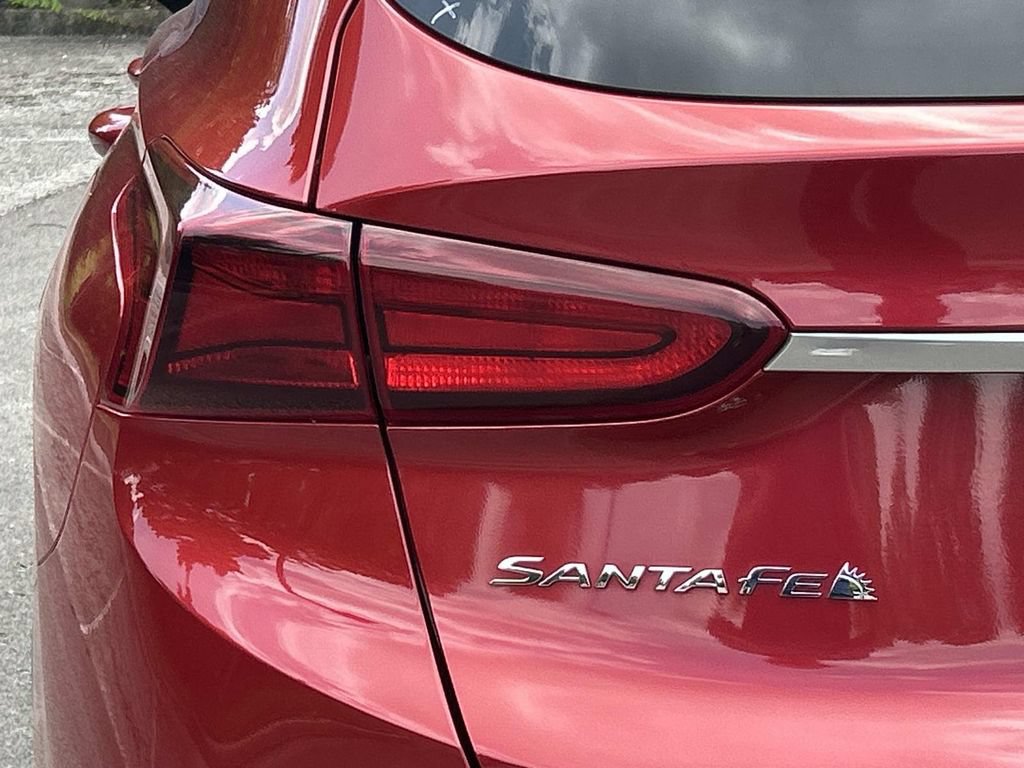 Used 2019 Hyundai Santa Fe SE AWD/4WD image 12
