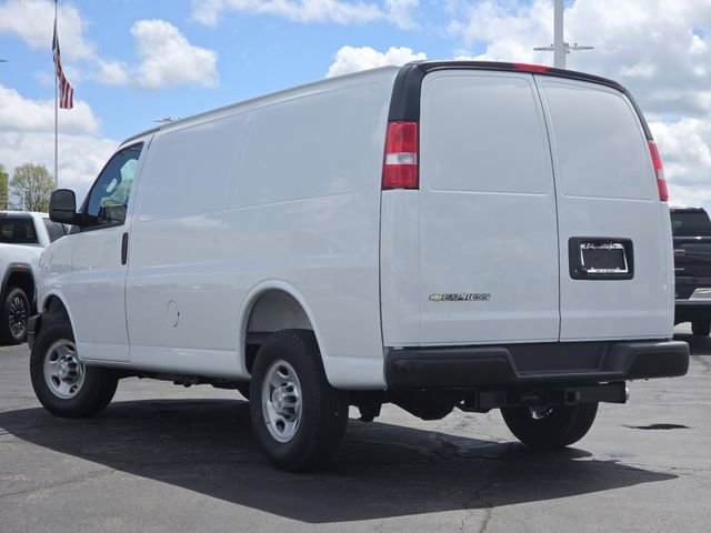 New 2026 Chevrolet Express 2500 w/ Driver Convenience Package RWD image 14