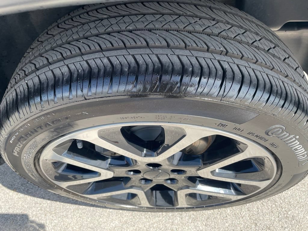 Used 2018 Jeep Compass Limited AWD/4WD image 27