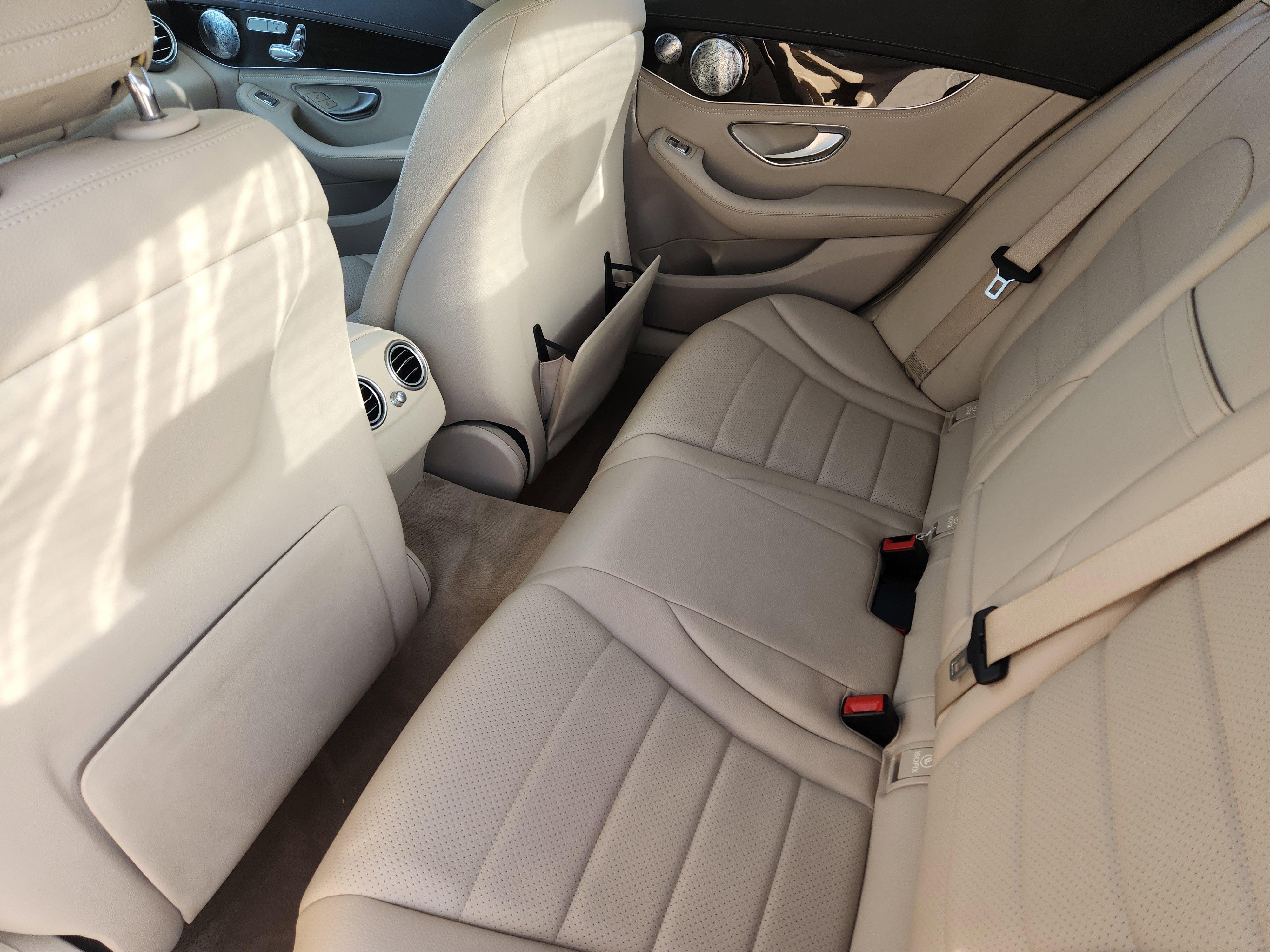 Used 2015 Mercedes-Benz C 300 4MATIC Sedan image 30