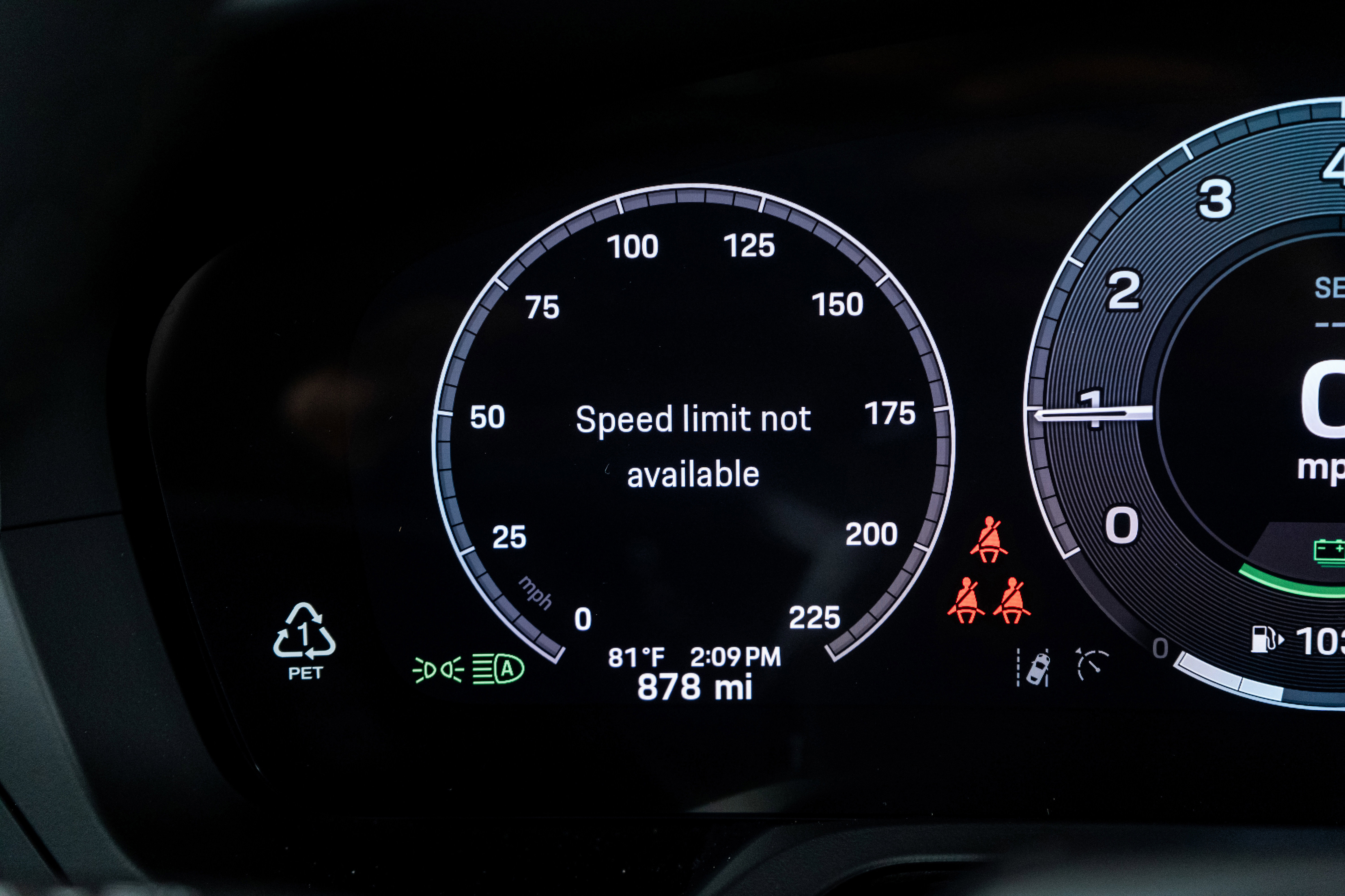 Used 2025 Porsche 911 Carrera GTS w/ Premium Package image 39