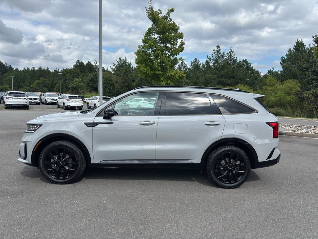 Used 2023 Kia Sorento SX AWD/4WD image 4