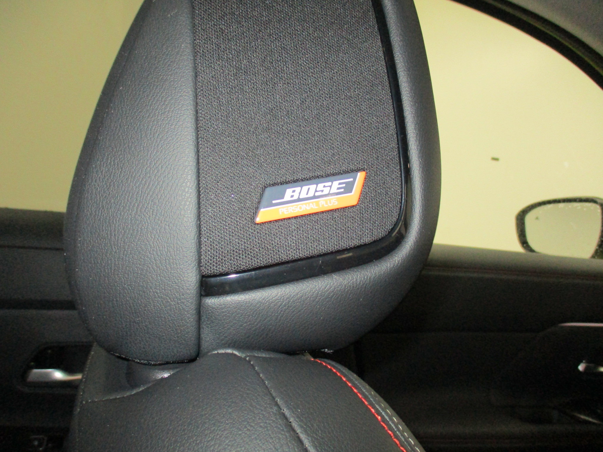 Used 2026 Nissan Kicks SR w/ SR Premium Package image 17