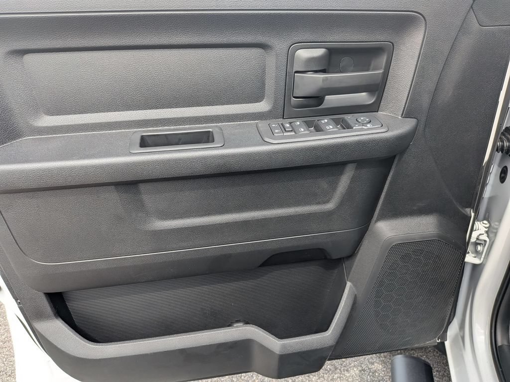 New 2026 RAM 5500 Tradesman w/ Chrome Appearance Group AWD/4WD image 10