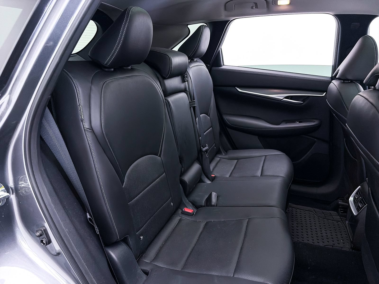 Used 2025 INFINITI QX50 Luxe AWD/4WD image 38