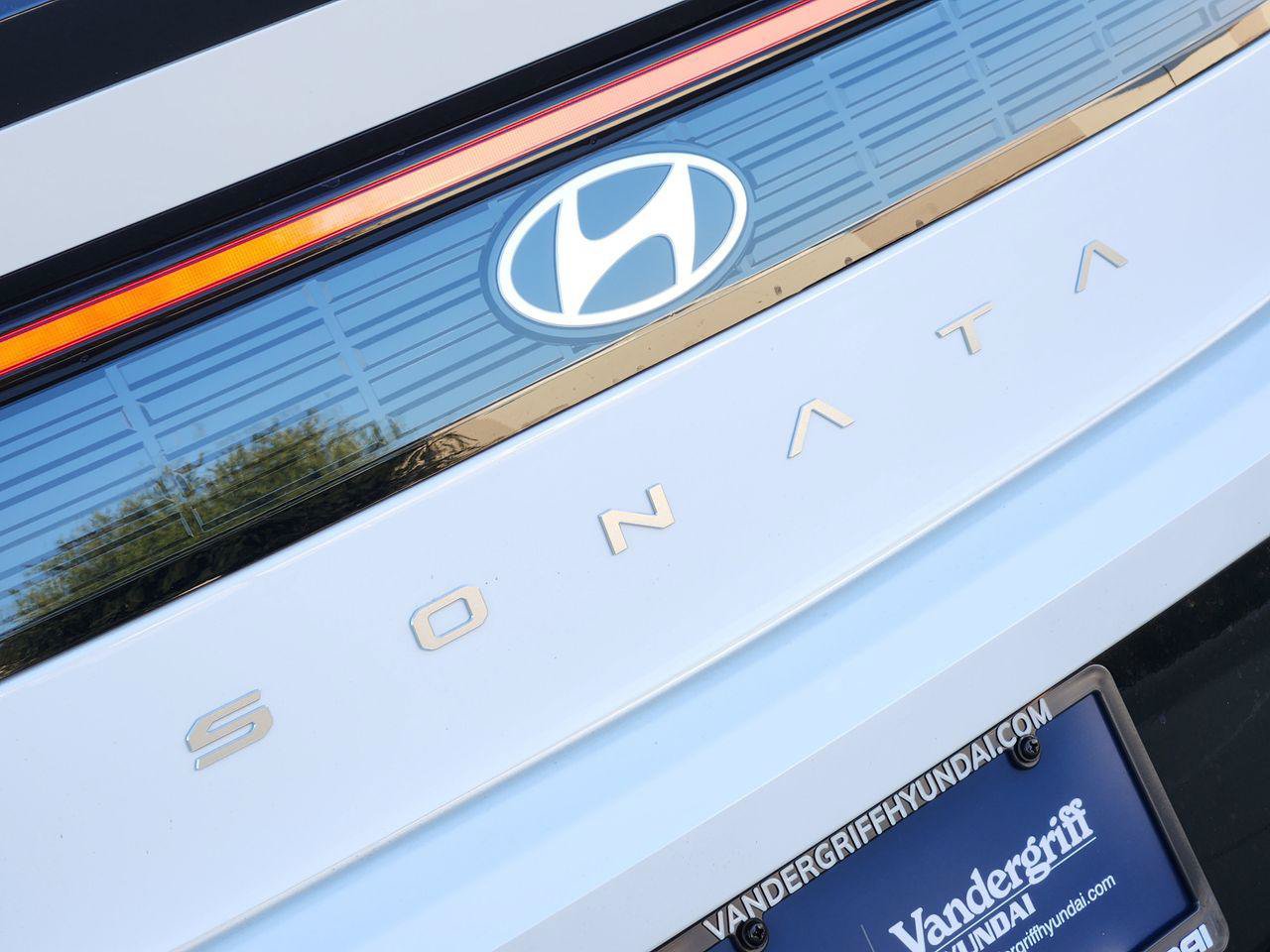 New 2026 Hyundai Sonata SEL FWD image 8