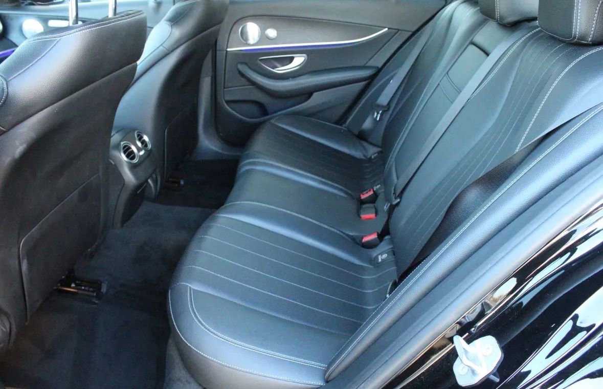 Used 2017 Mercedes-Benz E 300 4MATIC image 10