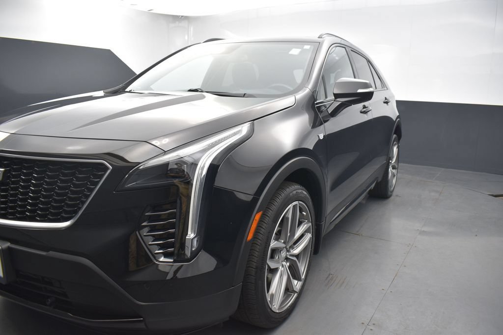 Used 2023 Cadillac XT4 Sport AWD/4WD image 32