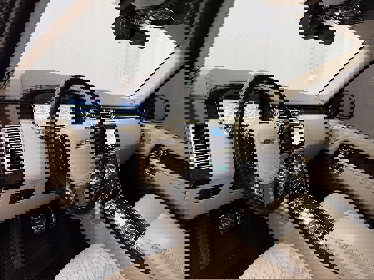 Used 2021 Land Rover Range Rover P525 Westminster Edition LWB image 8