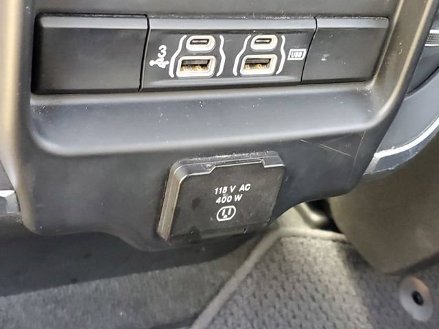 Used 2020 RAM 1500 Laramie w/ Sport Appearance Package AWD/4WD image 11