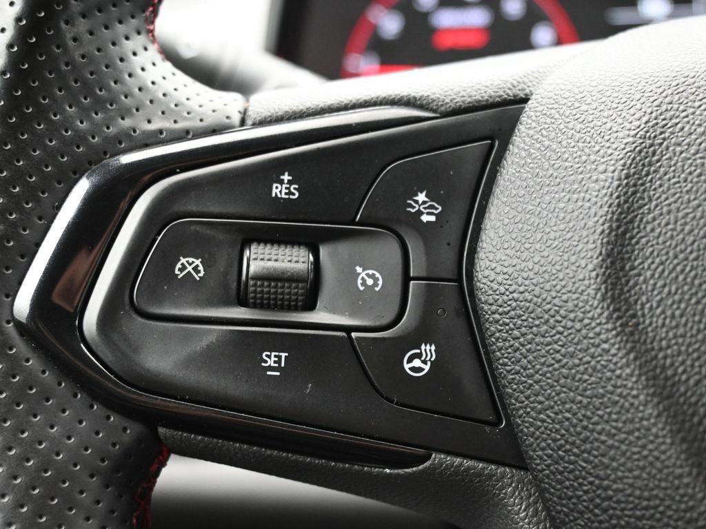 Used 2024 Chevrolet Trax RS w/ Driver Confidence Package image 22