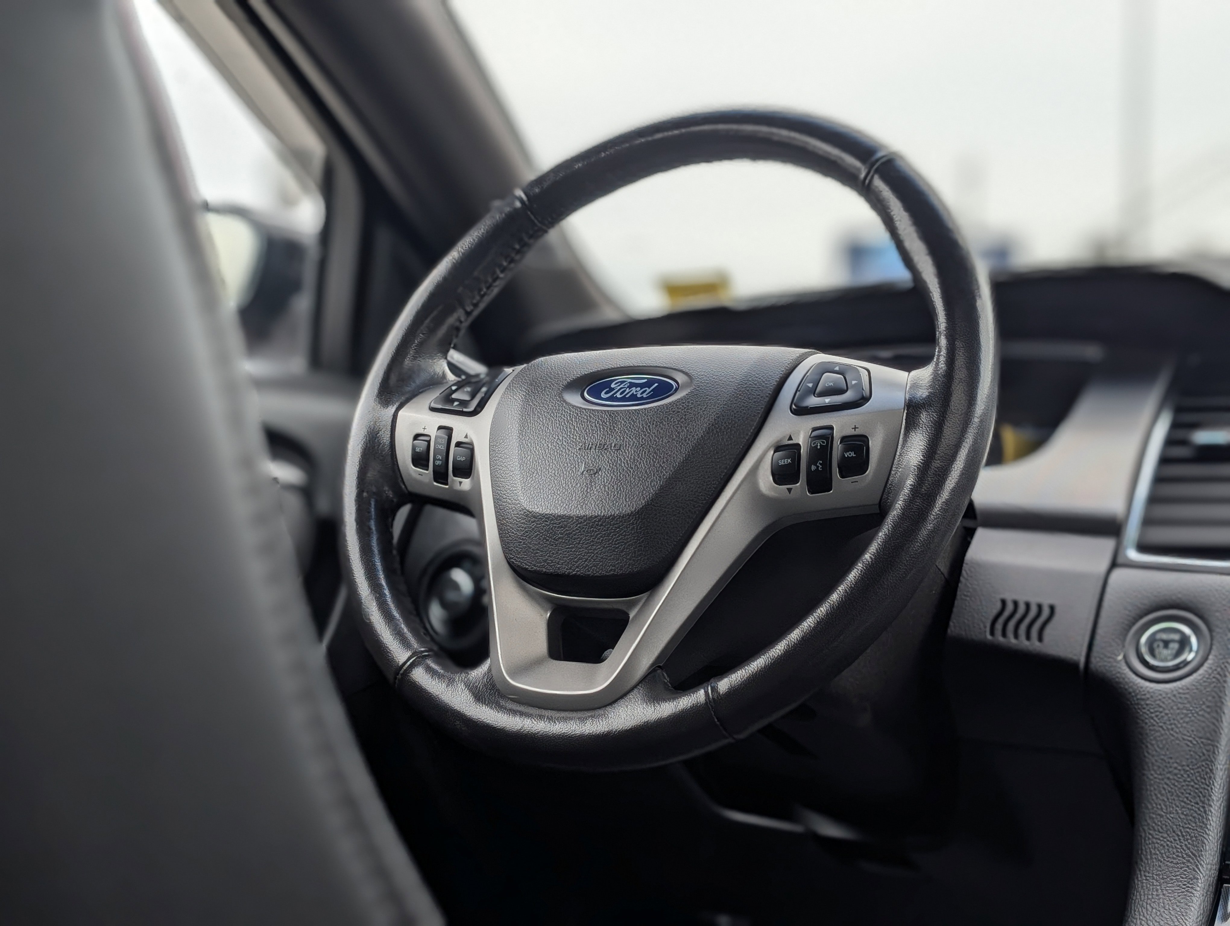 Used 2014 Ford Taurus SHO w/ Equipment Group 401A image 16