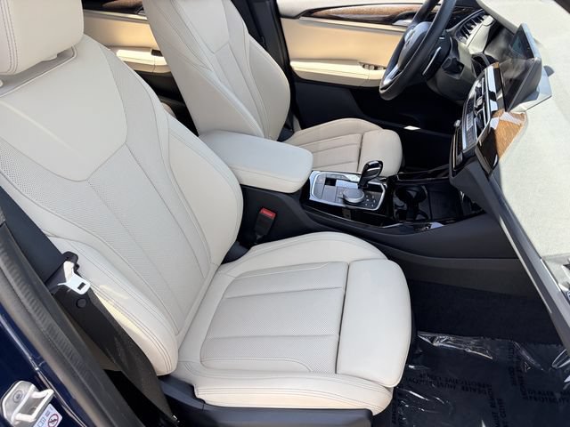 Used 2024 BMW X3 sDrive30i w/ Convenience Package w/ZPA RWD image 11
