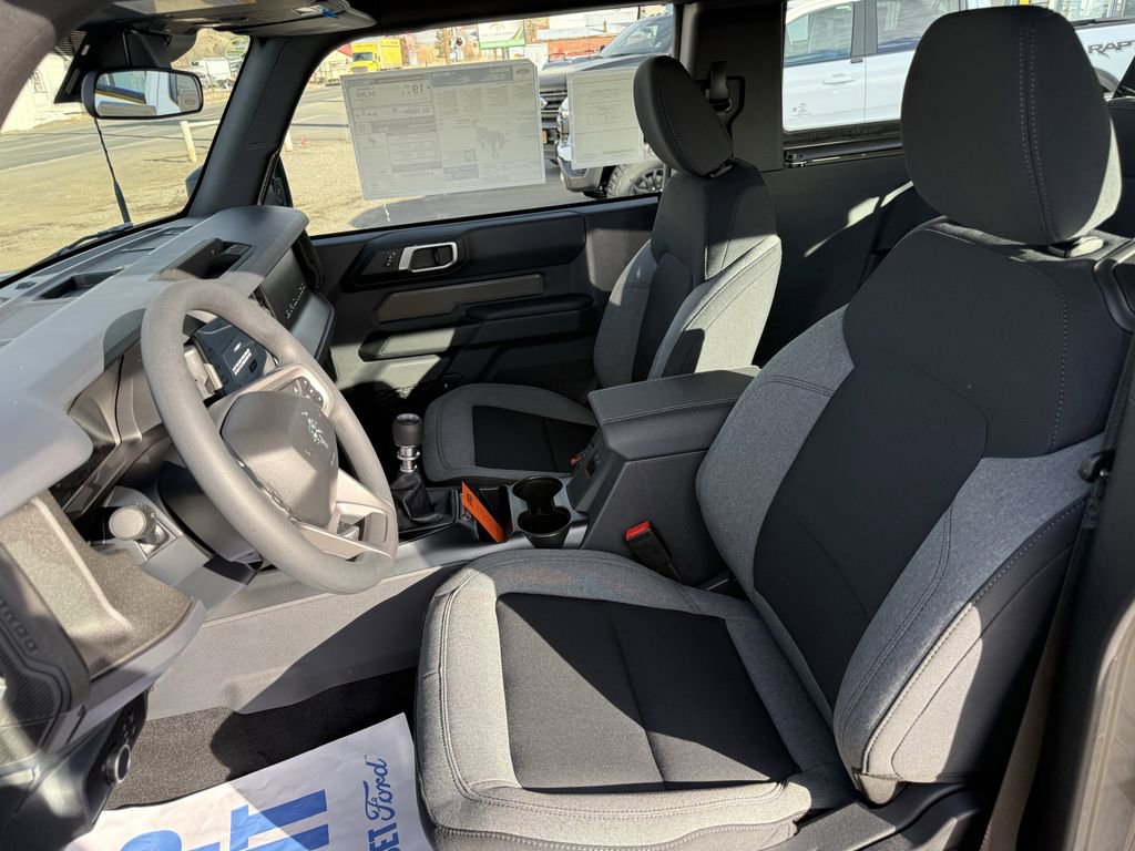 New 2025 Ford Bronco 2-Door image 7