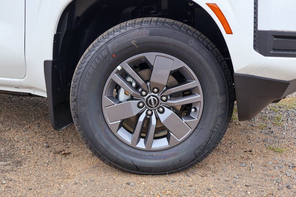 New 2026 Nissan Frontier SV image 17