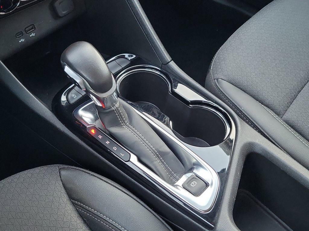 Used 2024 Buick Encore GX Preferred image 32