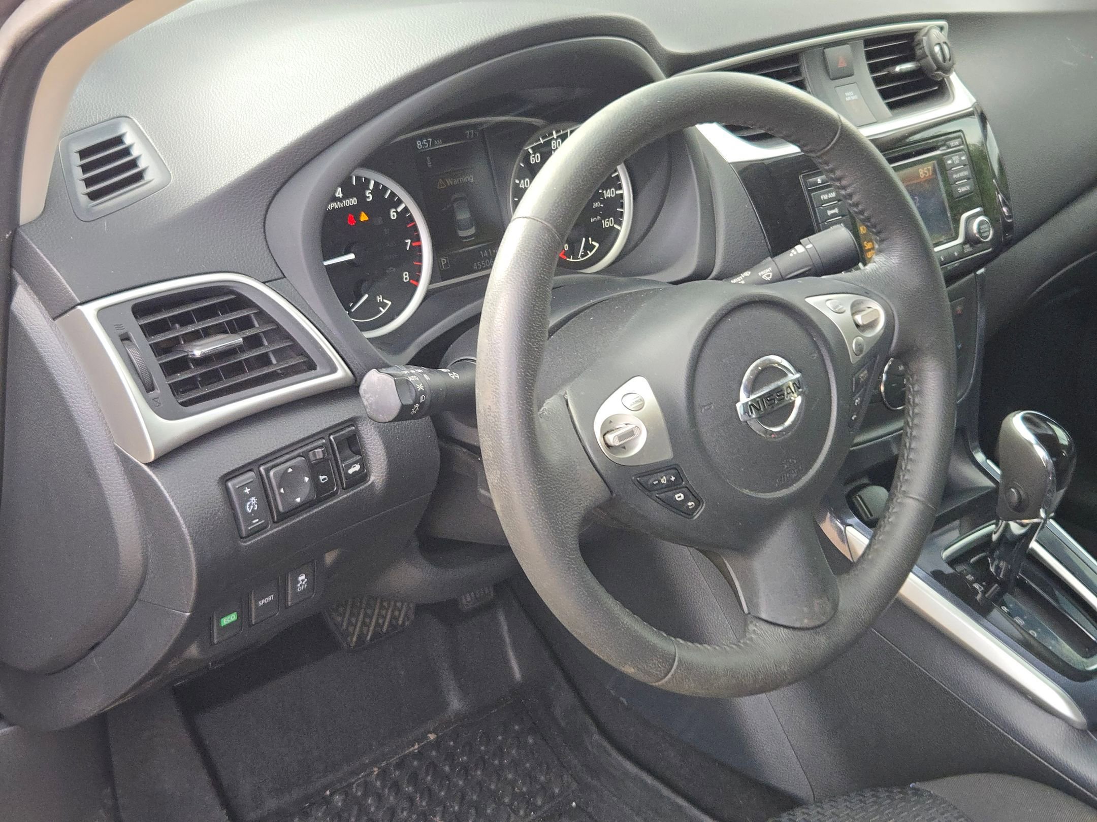 Used 2018 Nissan Sentra SR w/ SR Midnight Edition Package FWD image 10