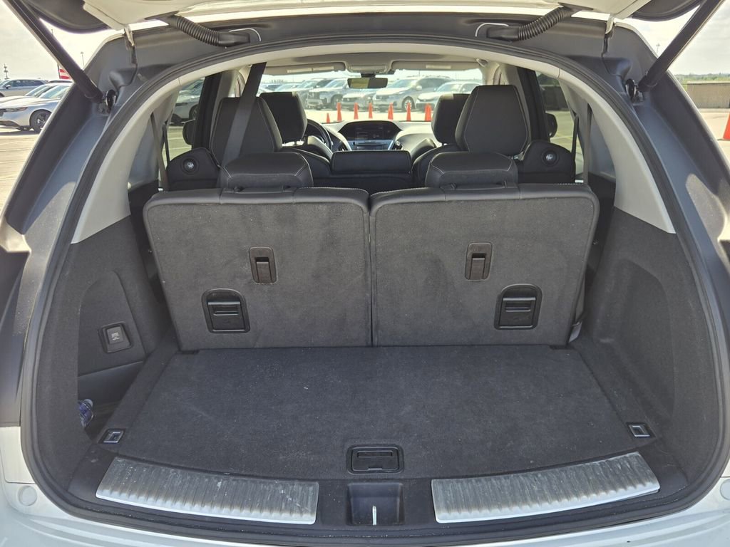 Used 2020 Acura MDX FWD w/ Technology Package image 16