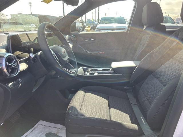 New 2026 Chevrolet Equinox LT w/ Safety and Technology Package image 15