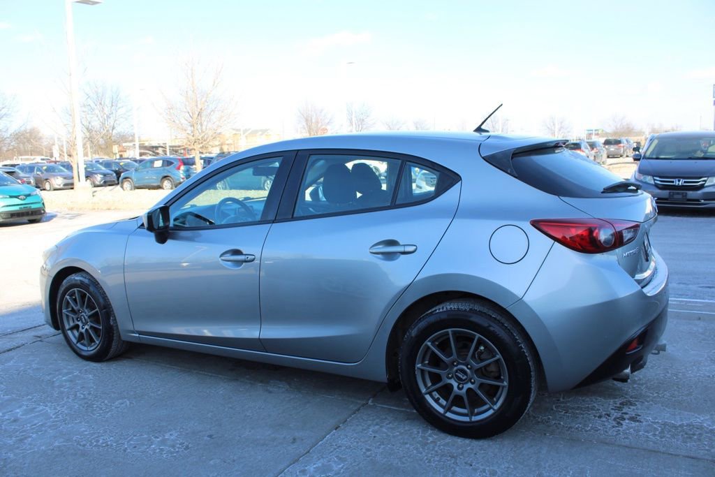 Used 2014 MAZDA MAZDA3 i Sport image 4