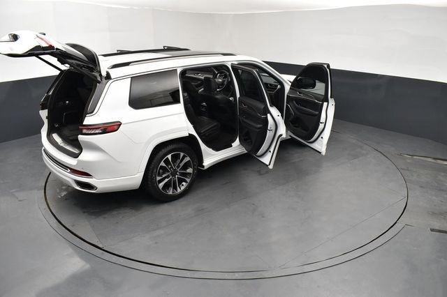 Used 2023 Jeep Grand Cherokee L Overland image 30