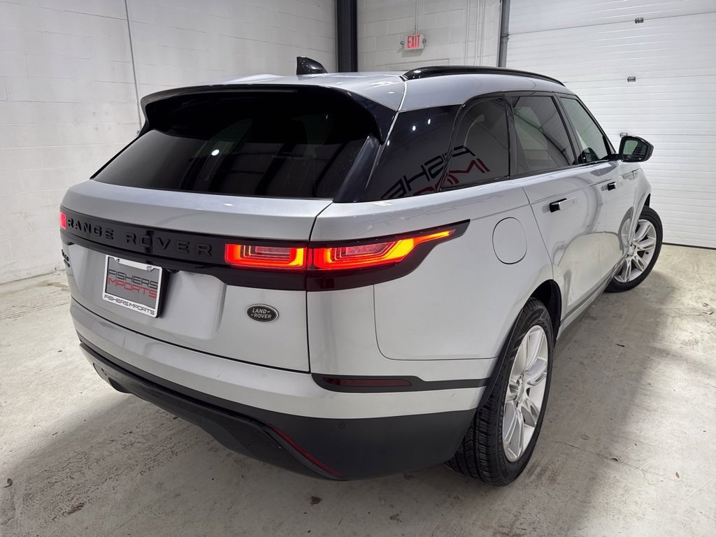 Used 2019 Land Rover Range Rover Velar S image 4