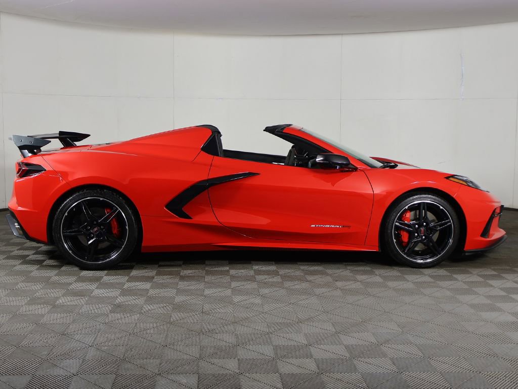 Used 2022 Chevrolet Corvette Stingray Premium Conv w/ Z51 Performance Package image 24