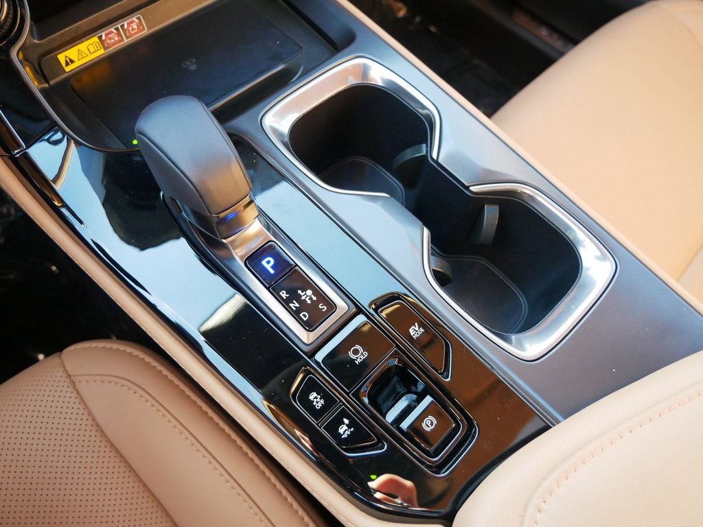 Certified 2026 Lexus NX 350h AWD w/ Accessory Package (2T) image 25